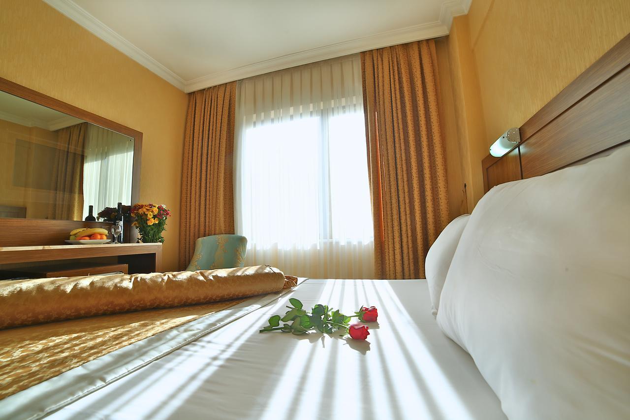 The Center Hotel Istanbulská provincie Exteriér fotografie