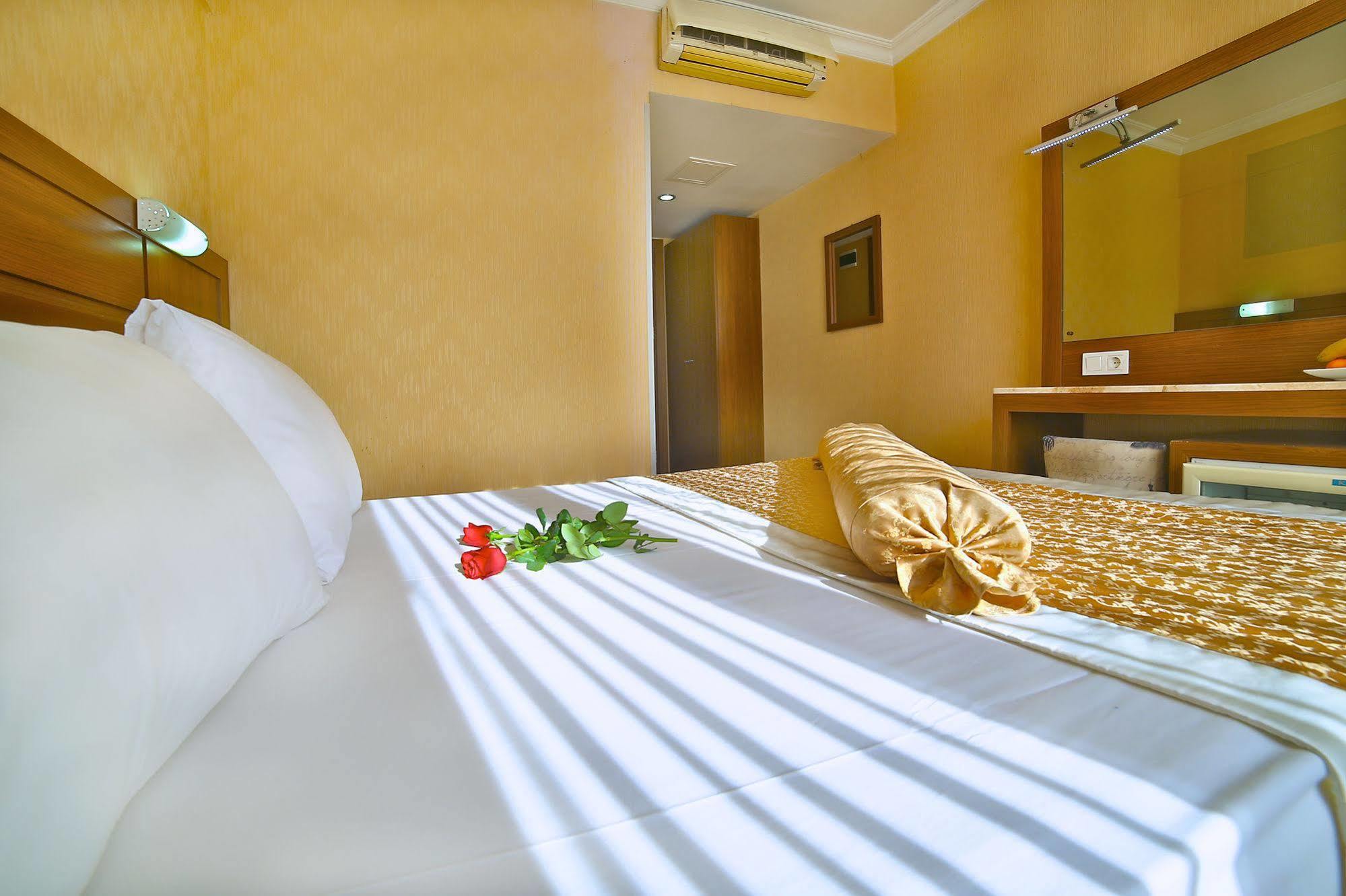 The Center Hotel Istanbulská provincie Exteriér fotografie